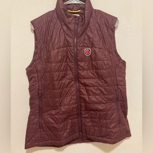 Like new Fjallraven woman’s medium expedition x-lat puff vest